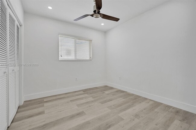 Building Photo - 1401 NE 152nd St