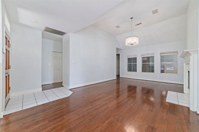 Building Photo - 6511 Mesa Vista Ct