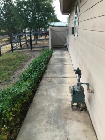 Building Photo - 1055 Tishlini Ln