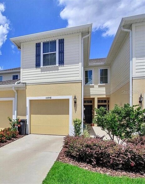 Entrance - 10958 Verawood Dr