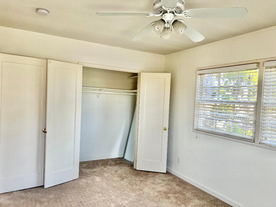 Building Photo - 4256 Noyes St