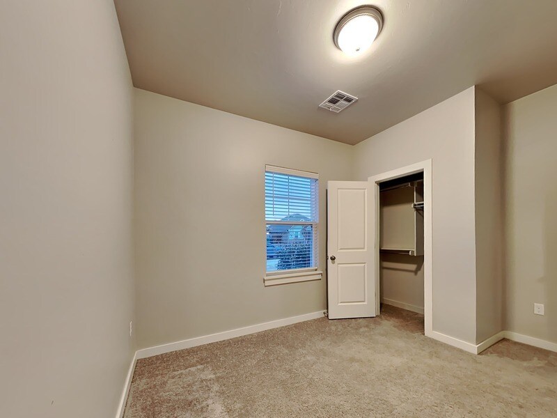 Building Photo - 14308 Peach Tree Dr