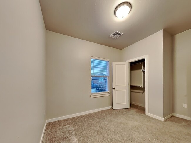 Building Photo - 14308 Peach Tree Dr