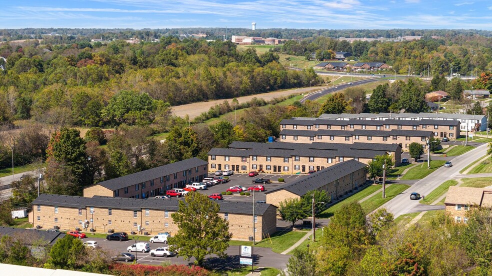 Primary Photo - Autovilla Townhomes