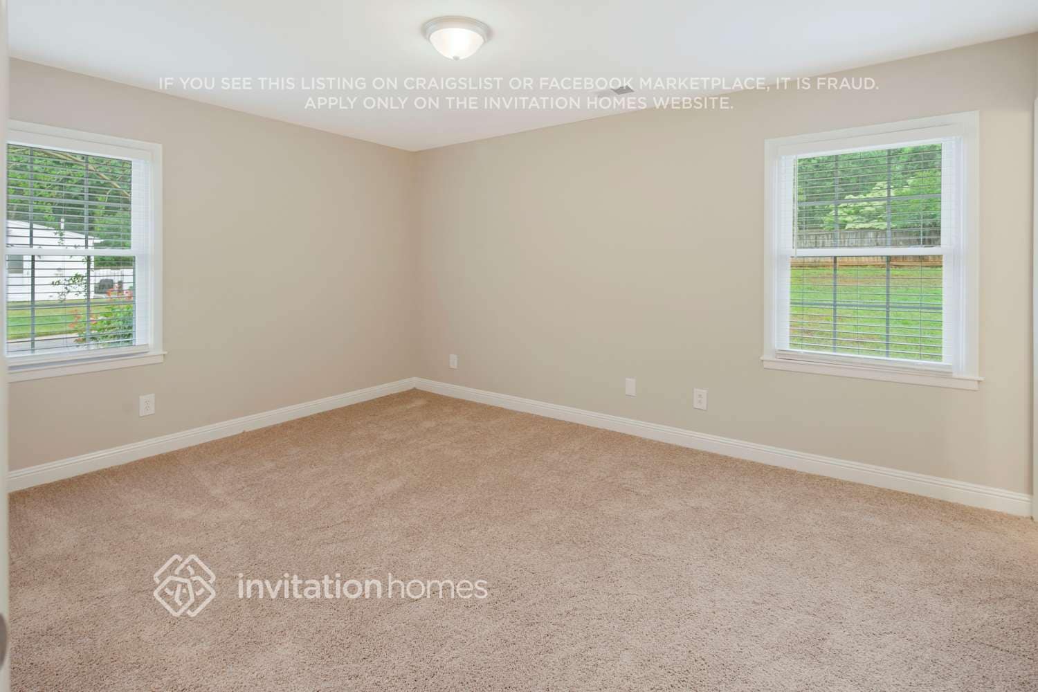 Building Photo - 214 Armstrong Dr