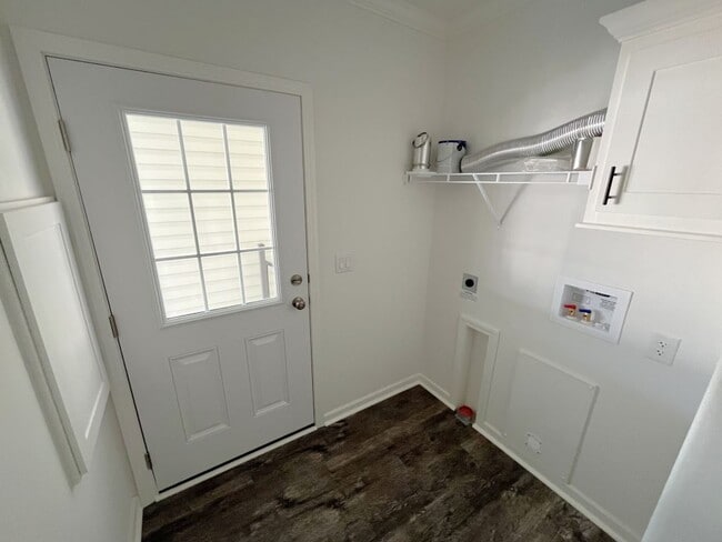 Building Photo - 1009 Vervain Dr