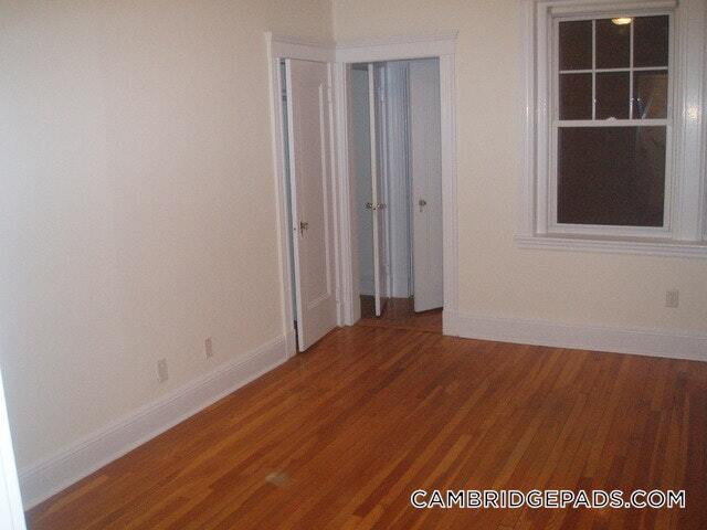 Building Photo - 18 Chauncy St