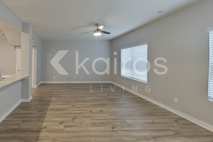 Building Photo - 7210 Chatfield Wy NW