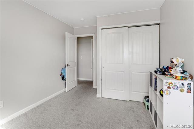 Building Photo - 943 Rancher Dr