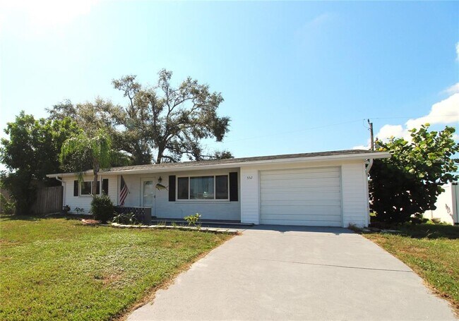 Building Photo - 552 Sheridan Dr