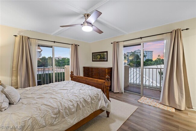 Building Photo - 3000 Gulf Shore Blvd N