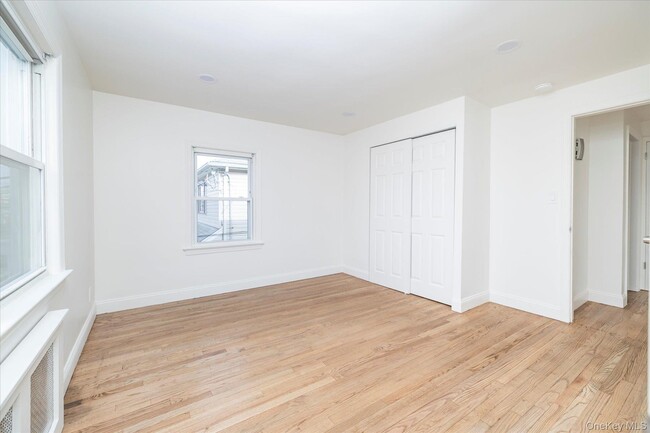 Building Photo - 9 Hanover Pl