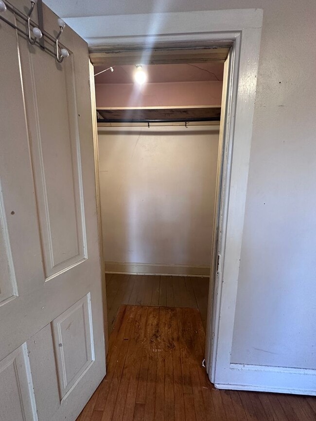 Building Photo - 120 N 4th Ave