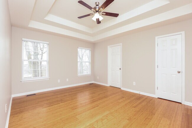 Building Photo - 8011 Tiger Ct