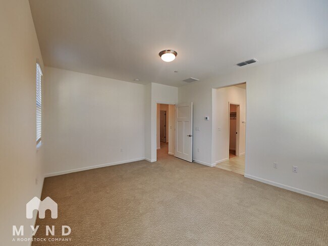Building Photo - 2172 Brave Hawk Loop
