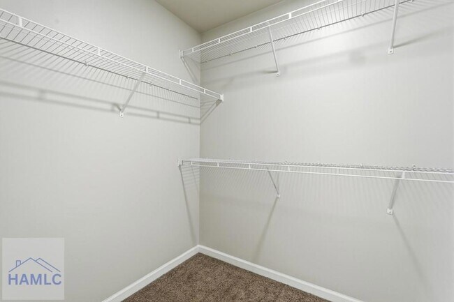 Building Photo - 374 Mill Pond Ln