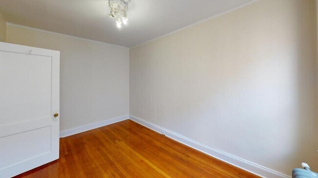 Building Photo - 1 bedroom in Boston MA 02215