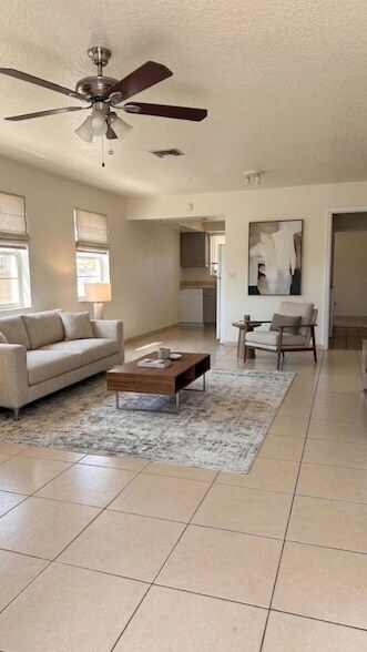 Building Photo - 3391 Helena Dr