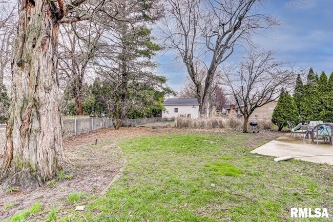 Building Photo - 228 Stutely Ln