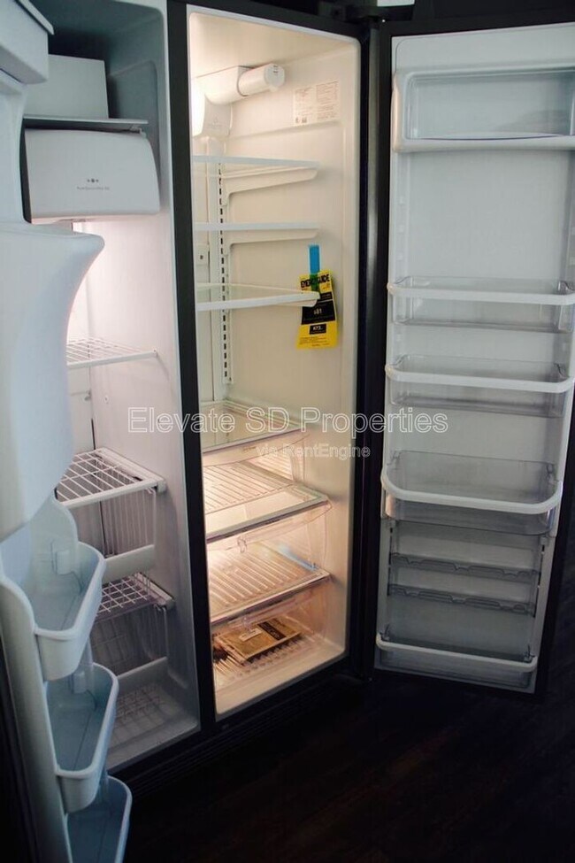 Building Photo - 2884 C St