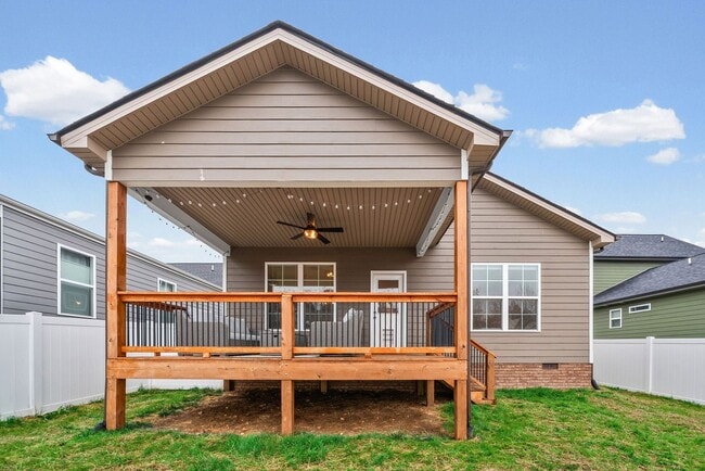 Building Photo - Gorgeous 3 Bedroom Pet Friendly Home For Rent in Pleasant View