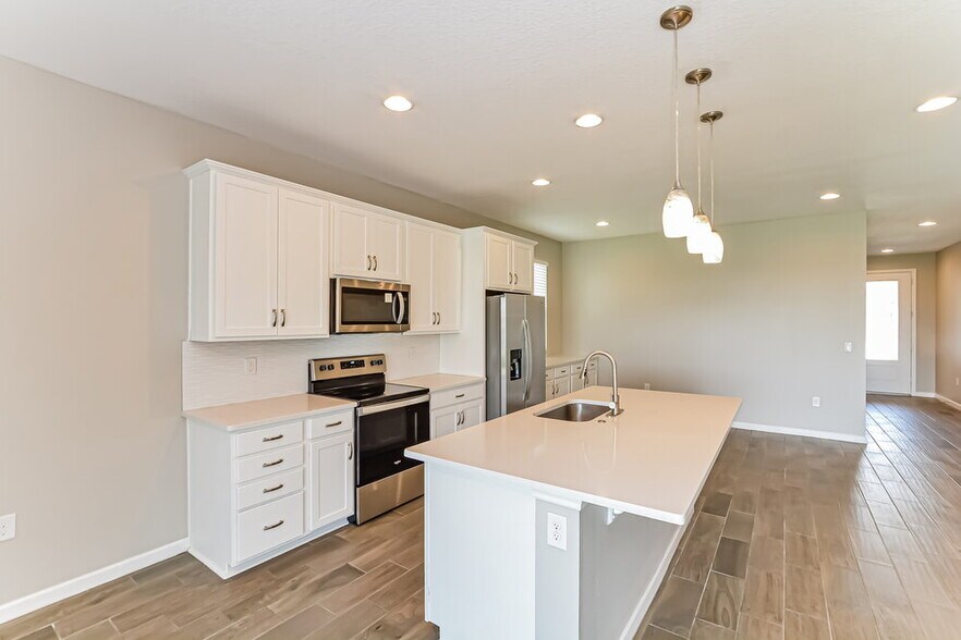 Building Photo - 281 Alford Dr
