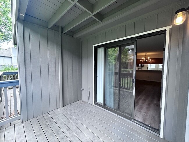 Building Photo - Two Bedroom 2.5 Bathroom Condo in Citrus H...