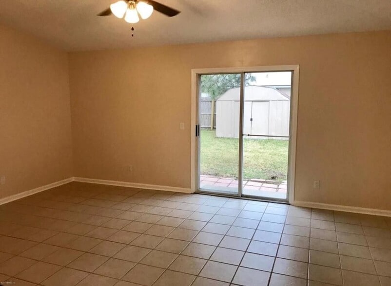 Building Photo - 12321 Mastin Cove Rd