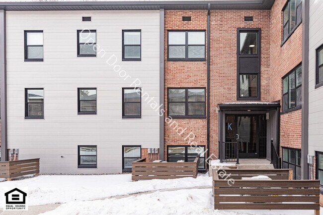 Building Photo - 1823 Griswold Dr