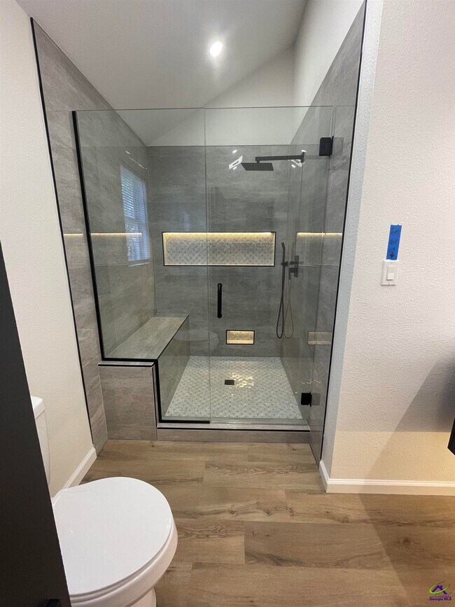 Building Photo - 101 Shamrock Ct