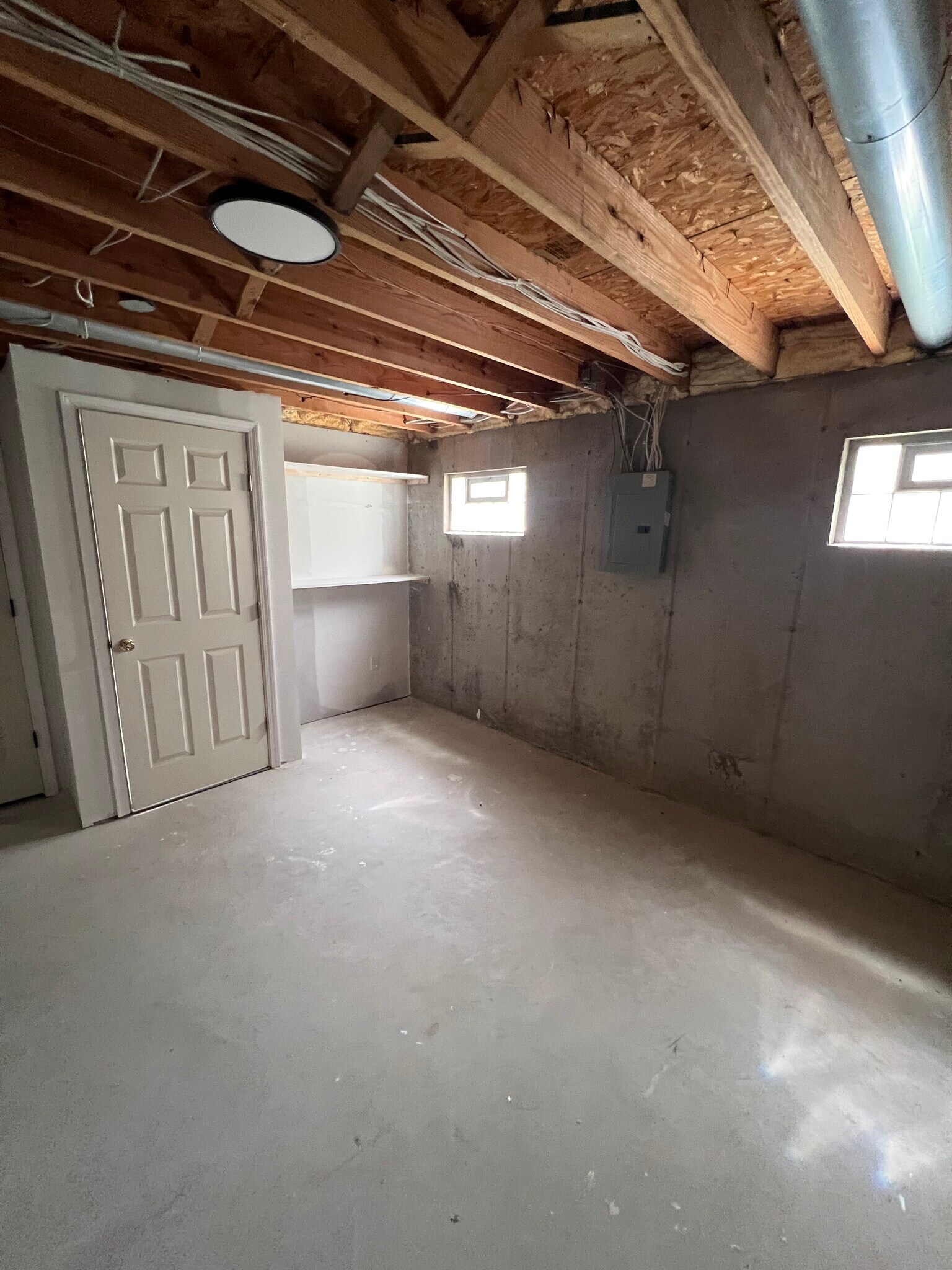 Building Photo - 3601 Harvey Ave