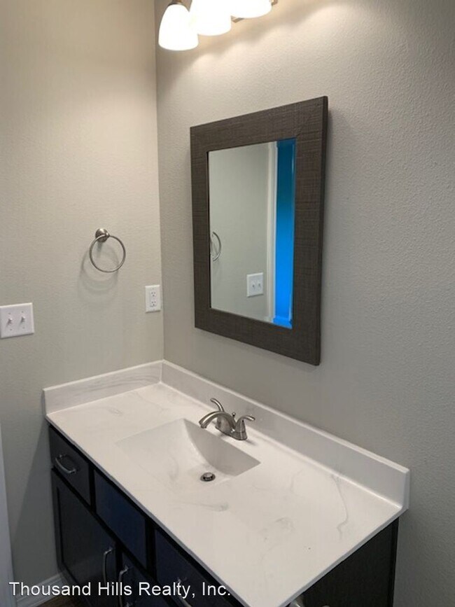 Building Photo - 3 br, 2 bath House - 195 Rockridge Rd