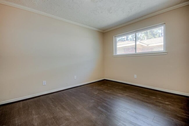 Building Photo - 9611 Landry Blvd