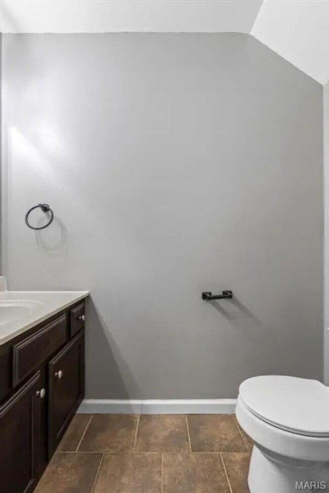 Building Photo - 1835 Woodland Trl