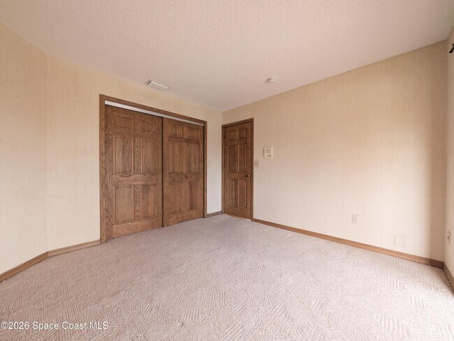 Building Photo - 3686 Muirfield Dr