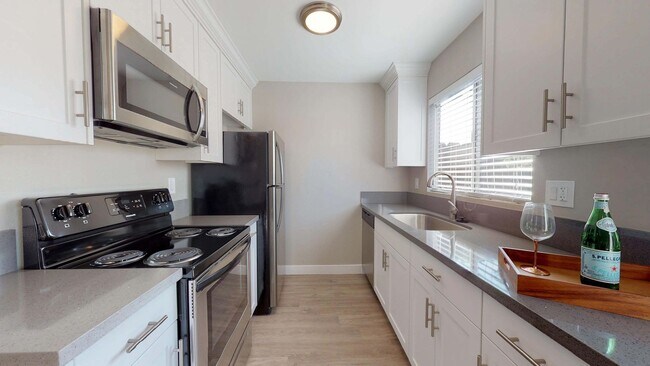 Interior Photo - Henry Square- 2 Bed Luxury Townhomes