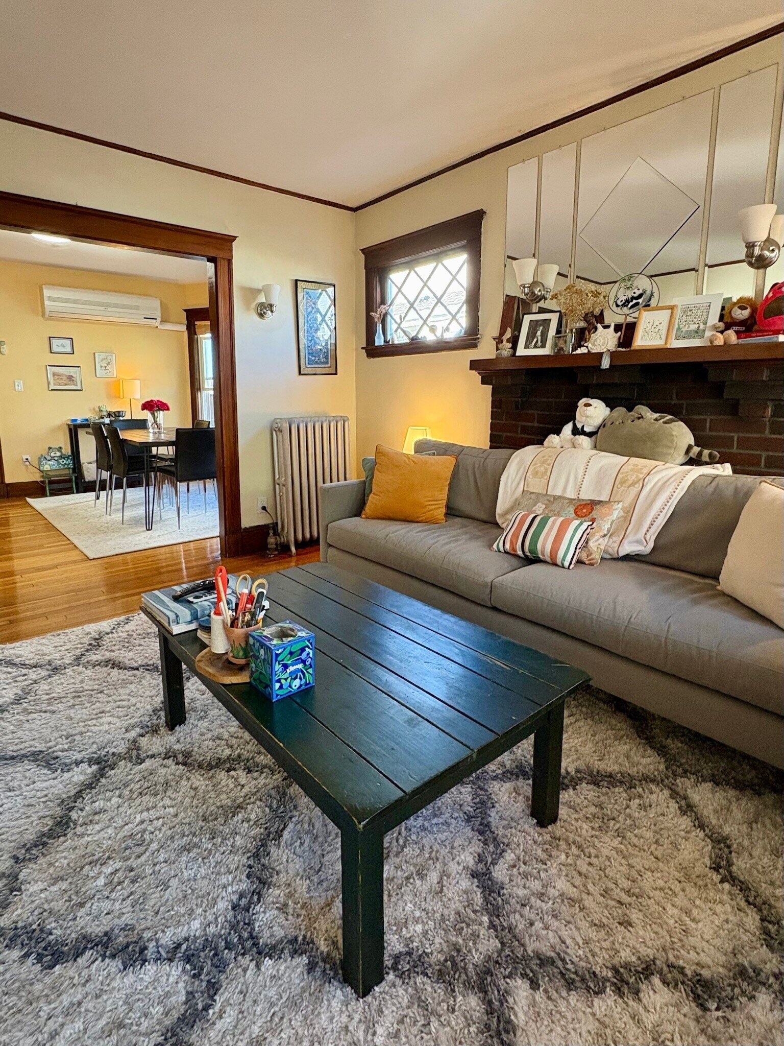 Building Photo - 17 Sunset St