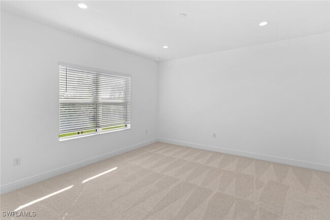 Building Photo - 4580 Skysail Dr