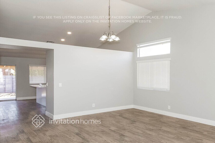 Building Photo - 5881 Cherry Falls Ct