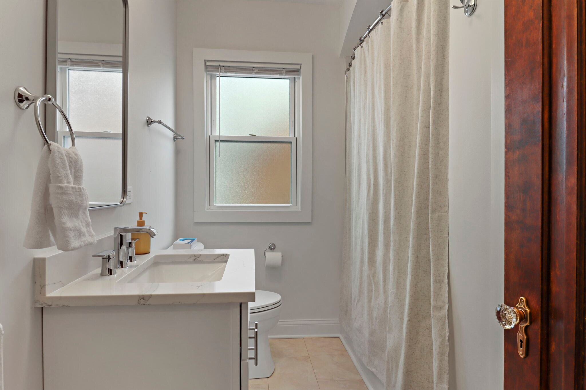 Building Photo - 814 W Keith Ave