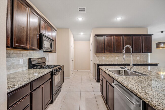 Building Photo - 3023 McDonough Way