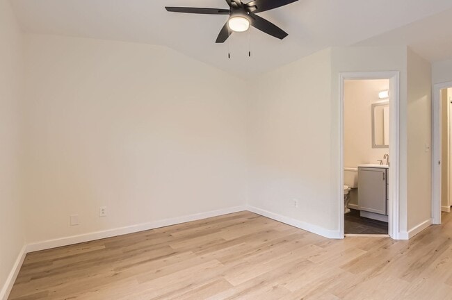 Building Photo - Home for Rent- Aurora - 80012