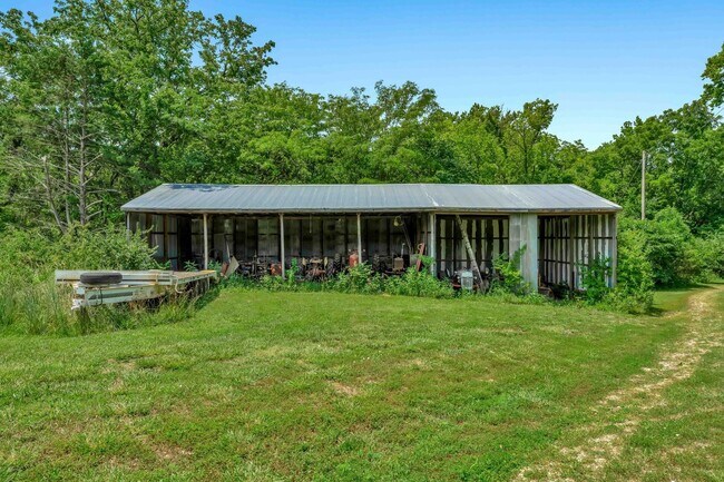Building Photo - 40 Deep Creek Rd