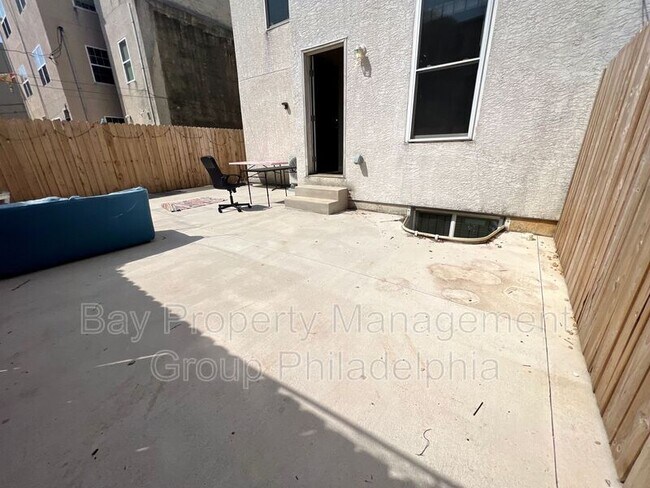 Building Photo - 2023 N 16th St