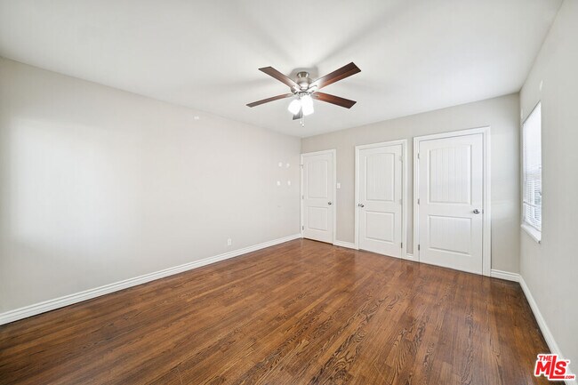 Building Photo - 3652 Carmona Ave