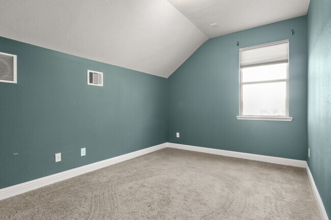 Building Photo - 25218 Lockspur Dr
