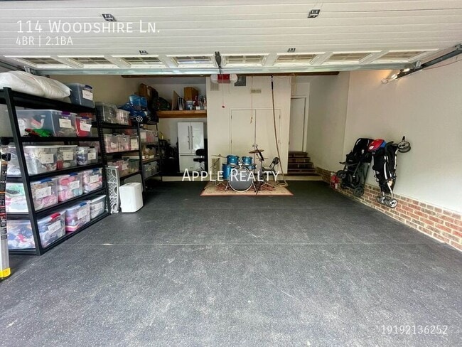 Building Photo - 114 Woodshire Ln