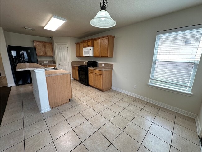 Building Photo - 19630 Summerlin Dr