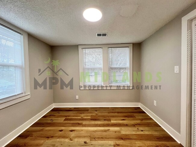 Building Photo - 1348 Ramblin Rd