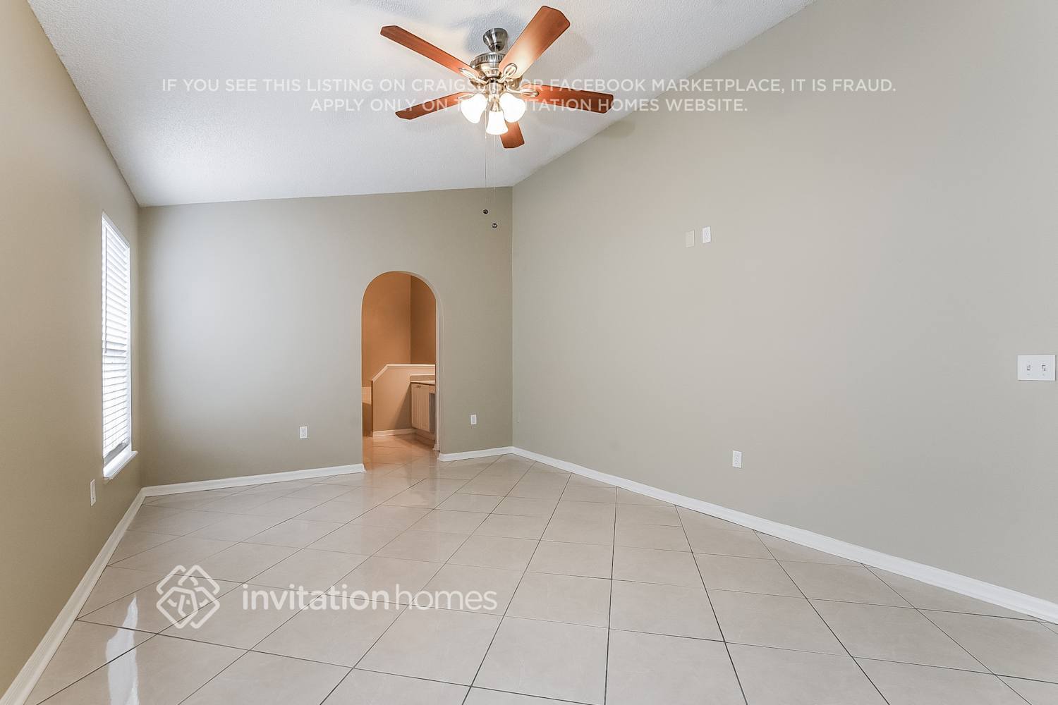 Building Photo - 820 Brightview Dr